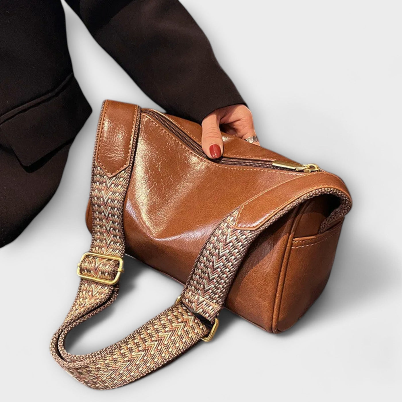 Clara | Vintage Crossbody Bag